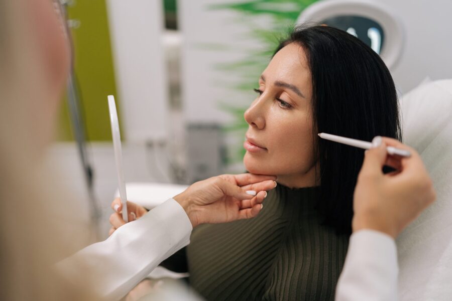 PDO Thread Lift: A Non-Surgical Alternative to a Facelift
